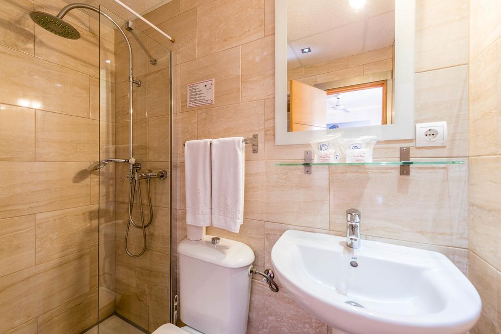 Hostal Residencia Europa Punico Ibiza by Eksteriør bilde
