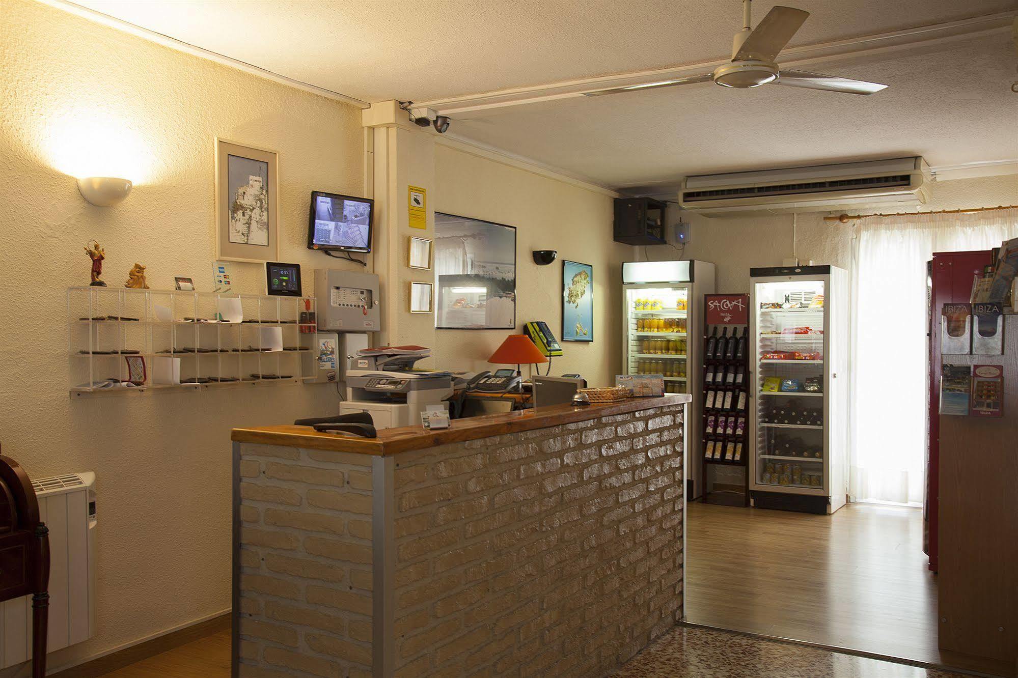 Hostal Residencia Europa Punico Ibiza by Eksteriør bilde
