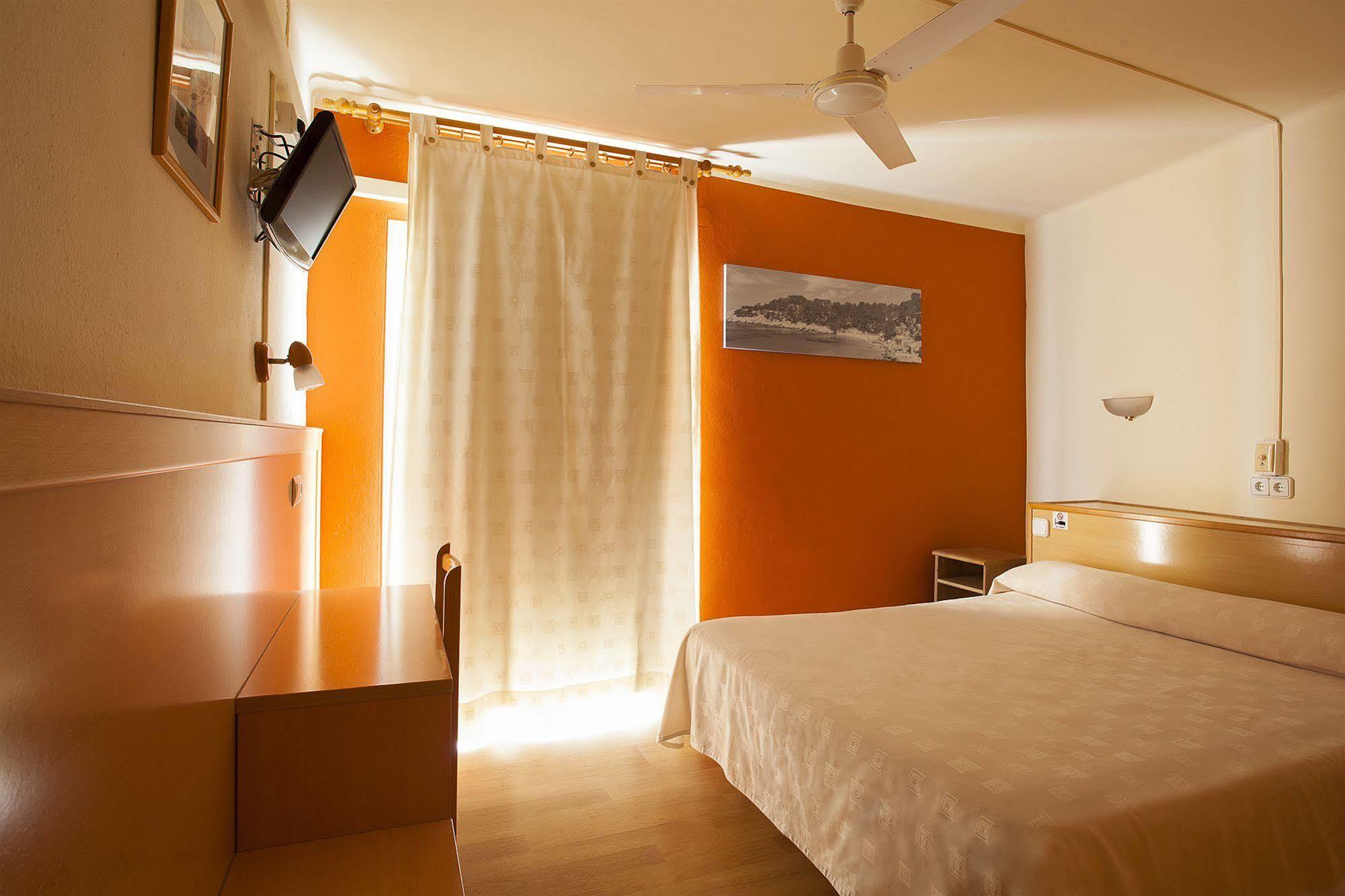 Hostal Residencia Europa Punico Ibiza by Eksteriør bilde